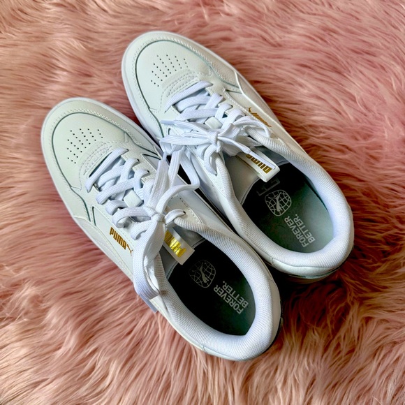 Puma Women’s Karmen Rebelle White Platform Sneakers Size 9 - Picture 1 of 6